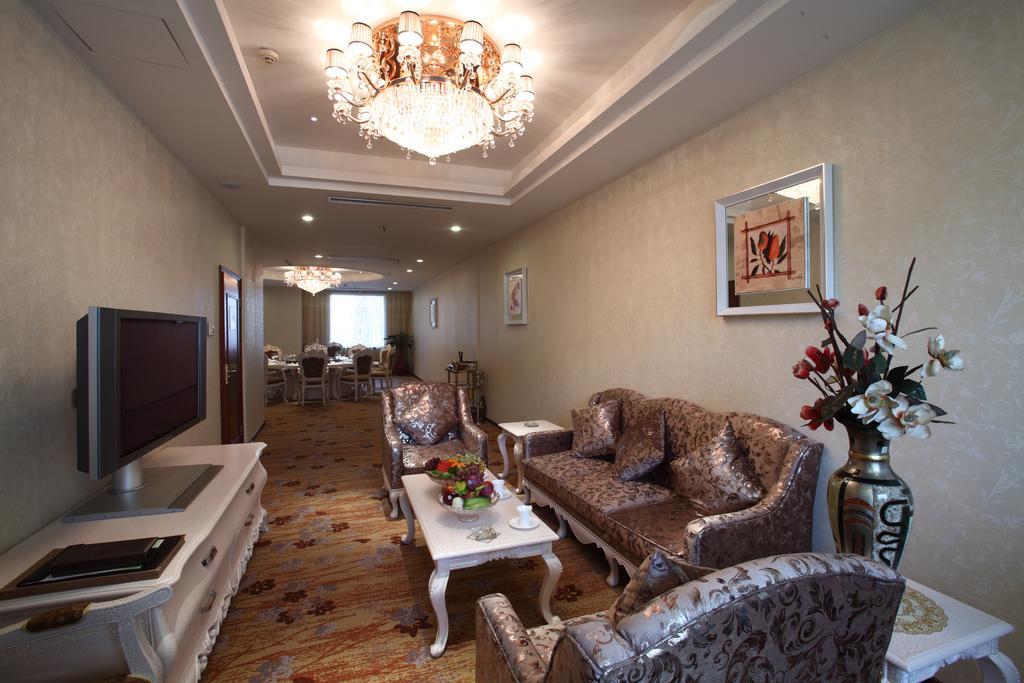 Beijing Wuhuan Hotel Exterior foto