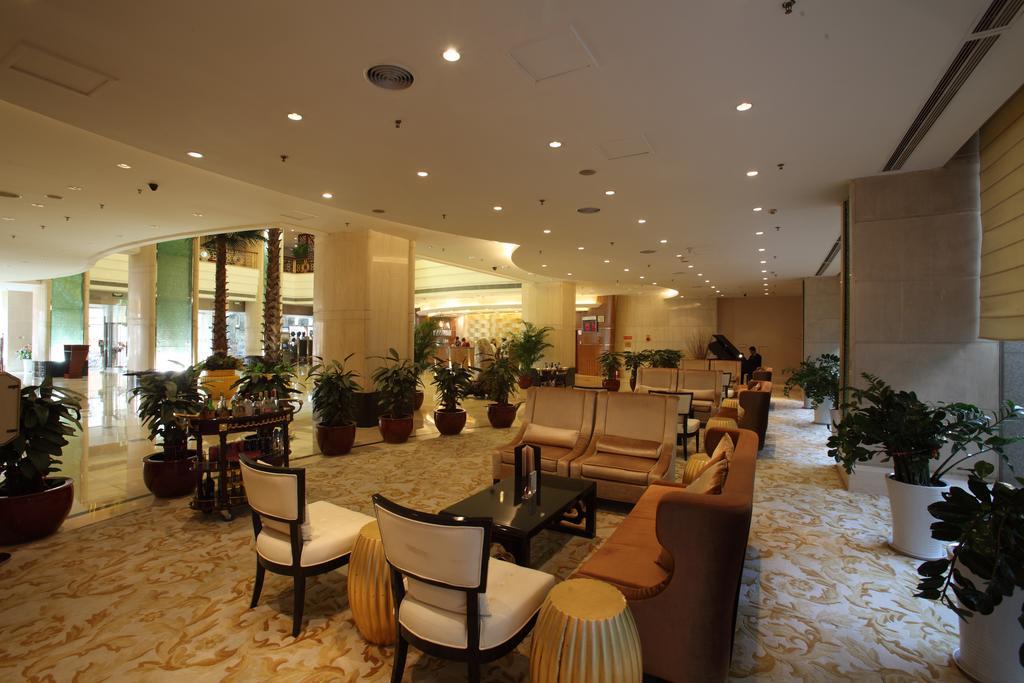Beijing Wuhuan Hotel Exterior foto